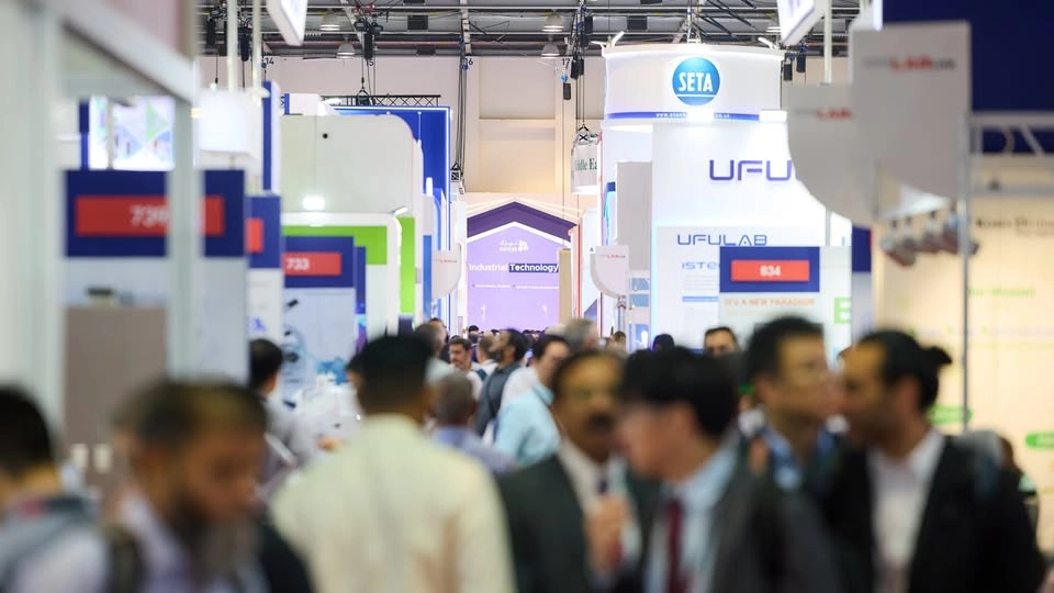 The crowd at the ARABLAB LIVE exhibition